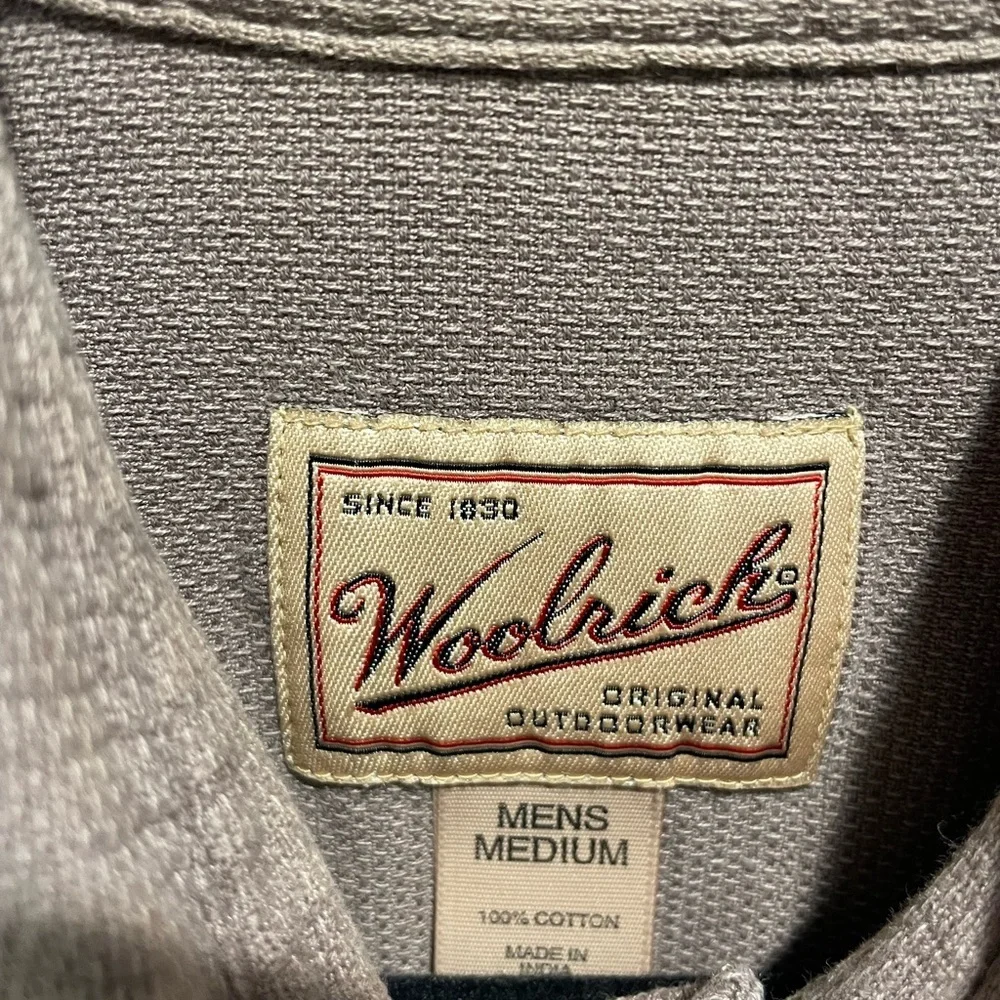 WOOLRICH Men's Button Down Short Sleeved Casual Shirt - Picture 4 of 9